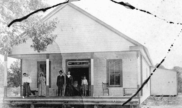 File:Post Office and T.V. Parrish's store.jpg