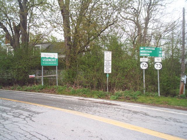 File:Vermont 74 after the ferry landing.jpg