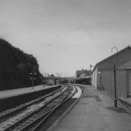 File:Barnstaplestation.jpg