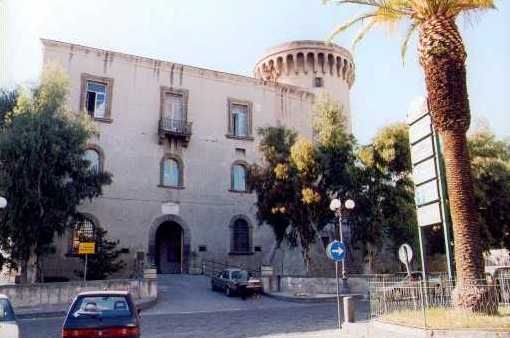 File:Caivano.jpg