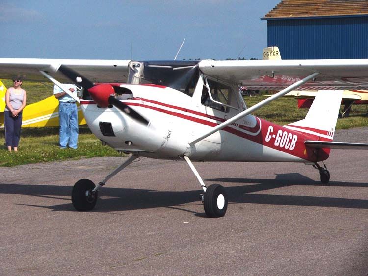 File:Cessna150taildraggerC-GOCB02.jpg