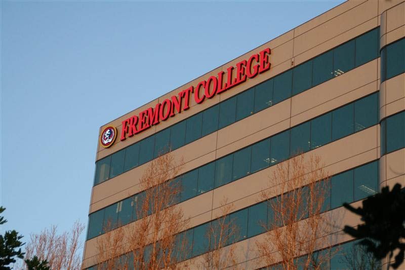 File:Fremont College Building.jpg