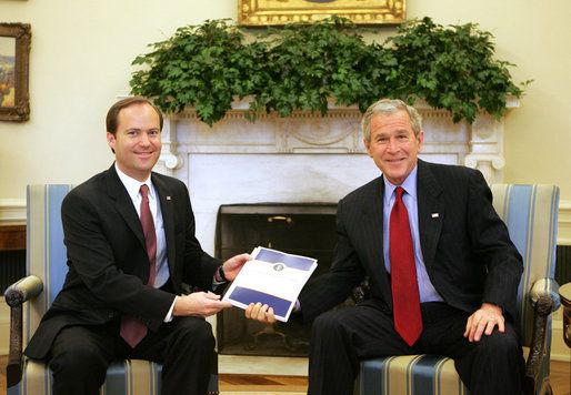 File:George W. Bush and Jay Hein.jpg