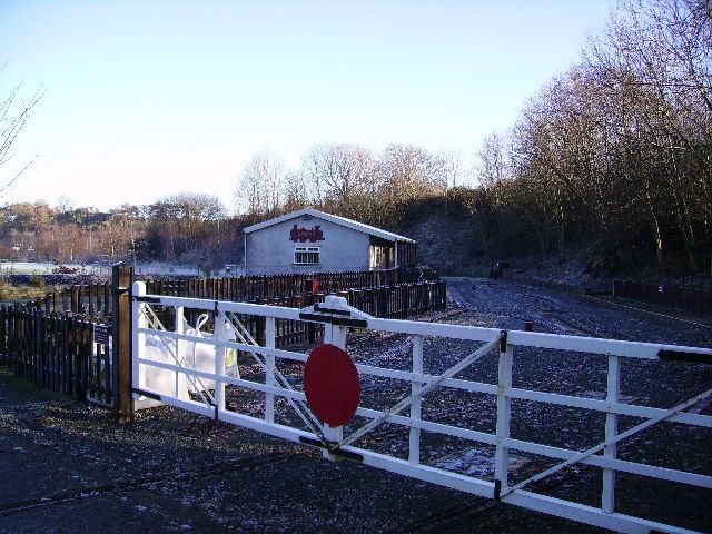 File:Miniature Railway - geograph.org.uk - 101115.jpg