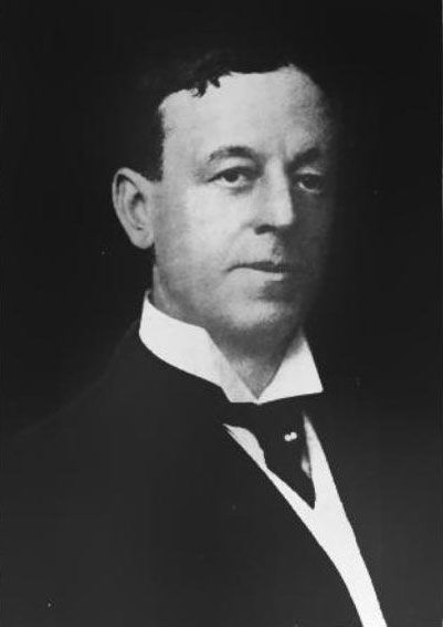 File:Morris-Belknap.jpg