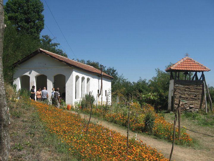 File:Vetanski manastir 1.jpg