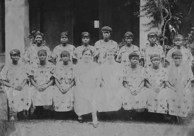 File:CMS girls seminary in the 1920s.jpg