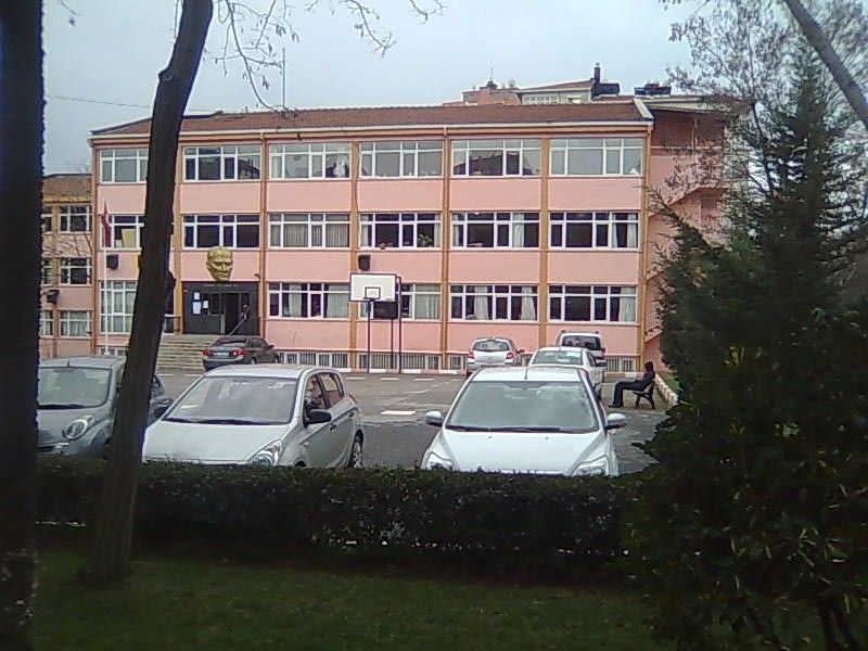 File:ErenköyGirlsHighSchool BuildingB 2.jpg