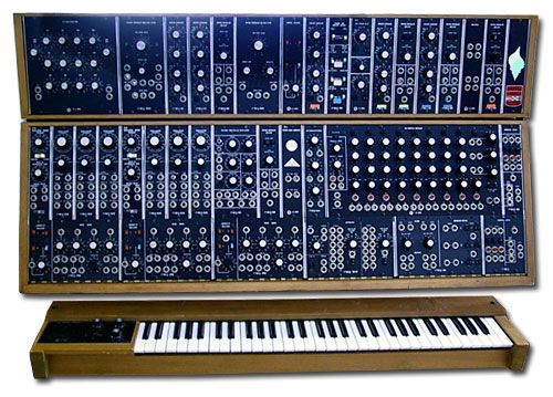 File:Moog Modular 55 img2.jpg