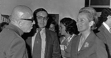 File:Pedro Gross y Karen Olsen 1974.png