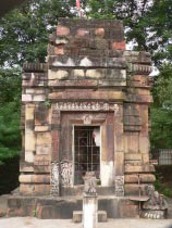 File:Talesvara Siva temple - I.png