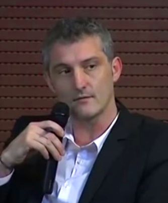 File:Óscar Urralburu 2015 (cropped).jpg