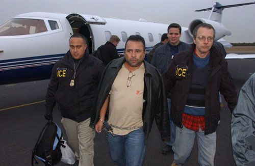 File:Arcangel Arrest.jpg