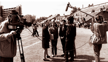 File:Beijing International Studies University students, 1989.png