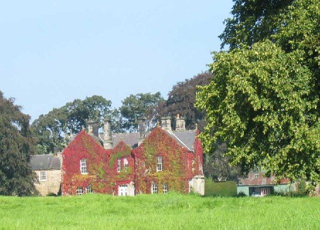 File:Carrycoats Hall - geograph.org.uk - 104433.jpg