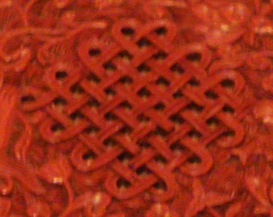 File:Endless knot Red lacquerware dish Ming Dynasty.jpg