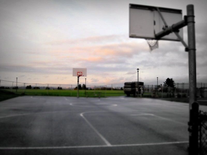 File:Jefferson park basketball court.JPG