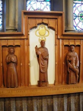 File:Carving in Buckinghamshire Church.JPG