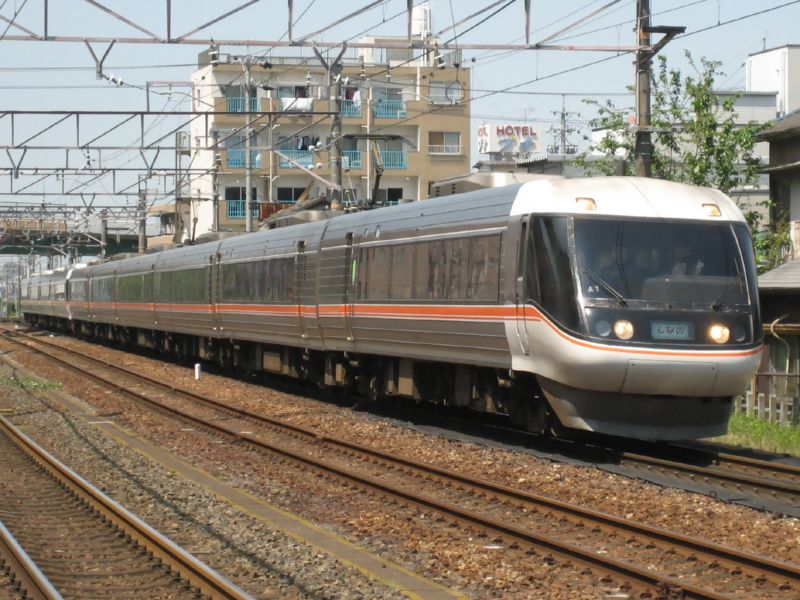 File:CentralJapanRailwayCompanyType383-02.jpg