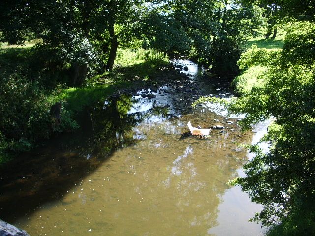 File:Lowca Beck - geograph.org.uk - 516874.jpg