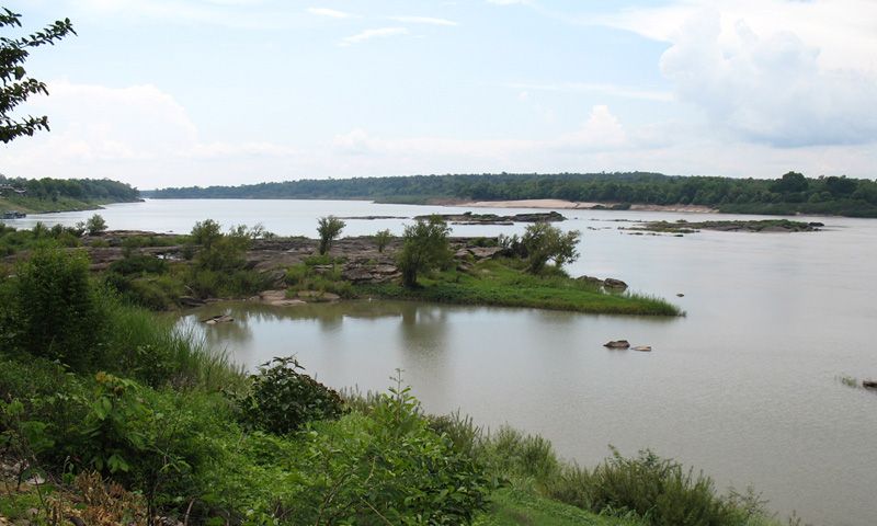 File:Mekong River in Khong Chiam.jpg