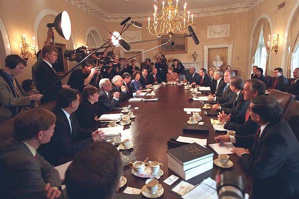 File:US Cabinet meeting 2001.jpg