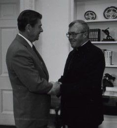 File:John Roach and Ronald Reagan 1982.jpg