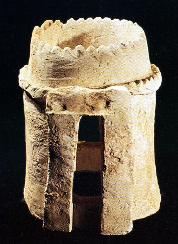 File:Maquette ancient iran.jpg