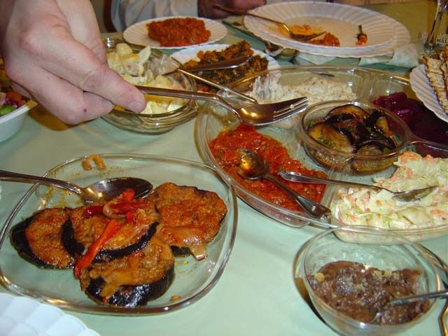 File:Moroccan food-01.jpg