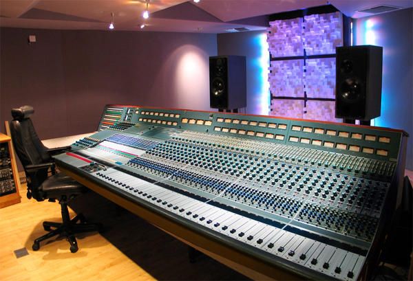 File:Neve8078@TheWayStudio.jpg