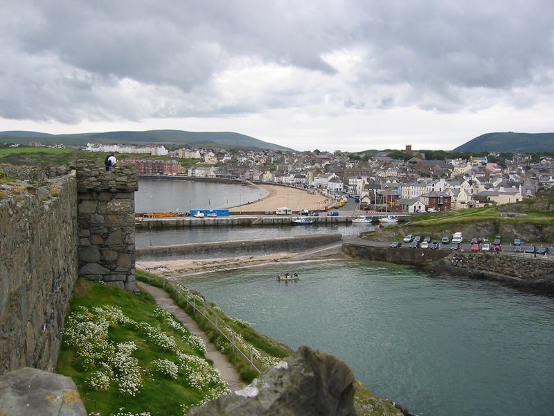 File:Peel - isle of man.jpg