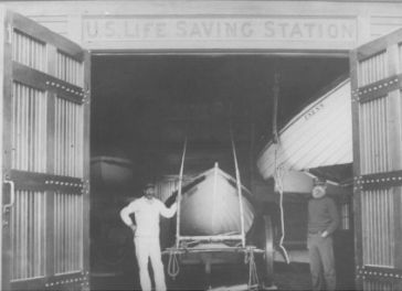 File:Point Allerton Lifesaving Station (Plymouth County, Massachusetts).jpg