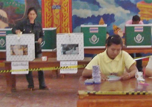 File:Thai general election 2007 02.jpg