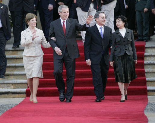 File:Bush and Uribe with their wives.jpg