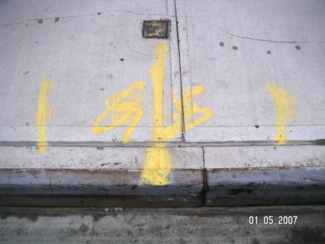 File:GasLineMarking.jpg