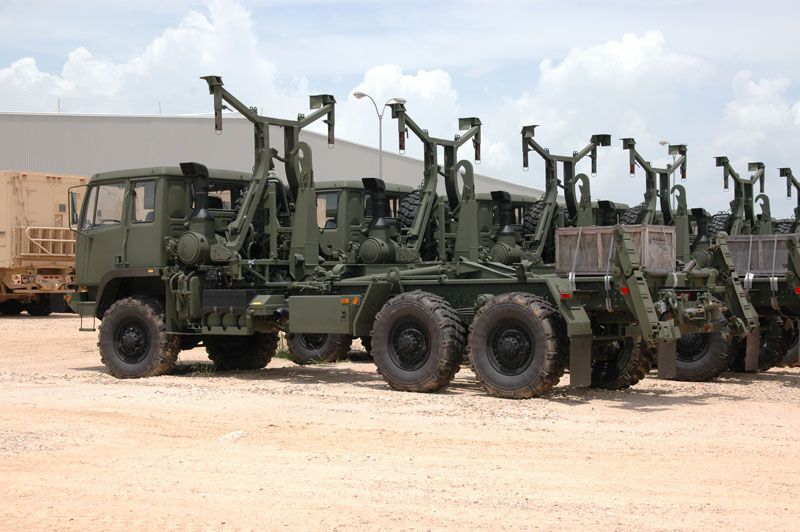 File:12)-Stewart-&-Stevenson-produced-M1148-A1R-MTV-LHS-sml.jpg