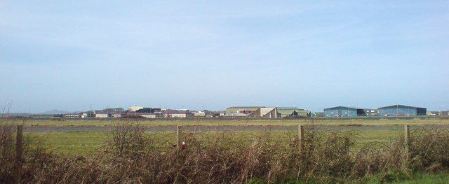 File:Brawdy airstrip - geograph.org.uk - 1205954.jpg