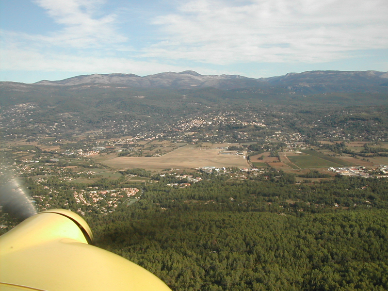 File:Fayence Tourrettes aerodrome.png