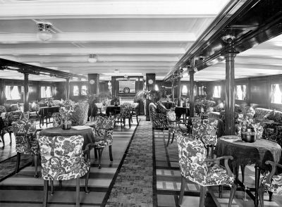 File:First Class Lounge on Lady of Mann..jpg