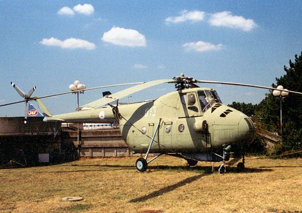 File:Helikopter SFRJ MI-4.jpg