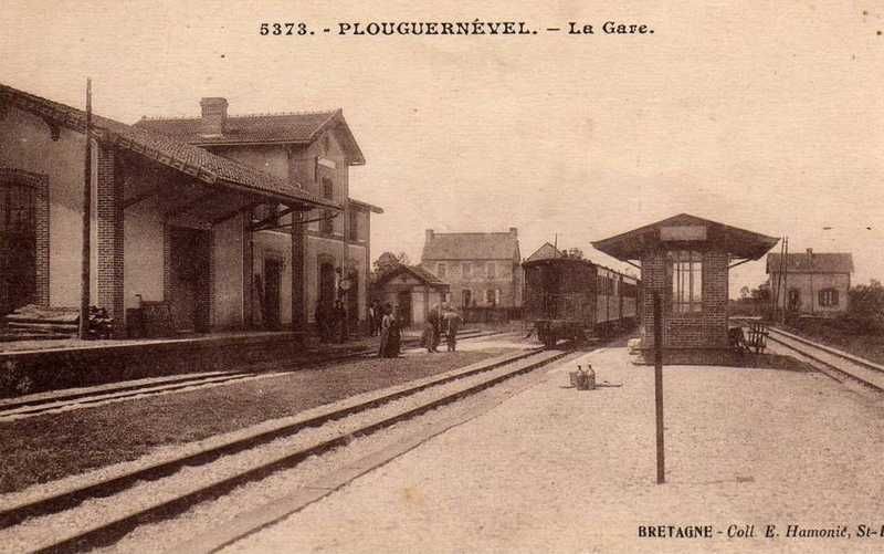 File:Plouguernevel-RB.jpg