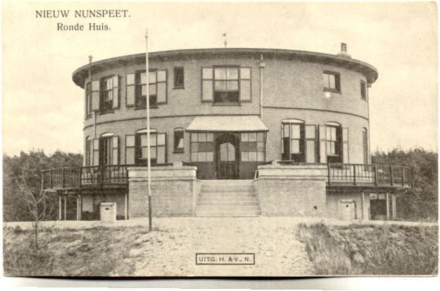 File:Ronde Huis Nunspeet.jpg