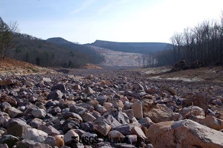 File:Taum Sauk flow path-USGS-DSC 0111.jpg