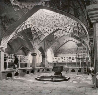 File:Khosroagha bath 1.jpg