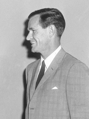 File:Phil Graham, 3 October 1961.jpg