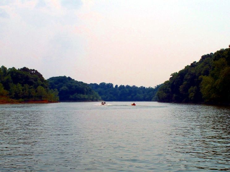 File:Rough River 1.JPG