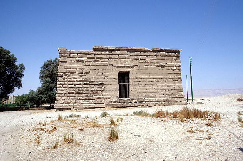 File:ShelwitTemple.jpg