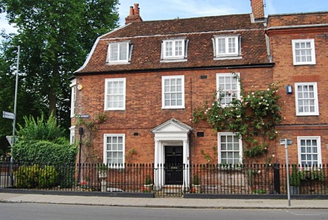 File:The End House, Marlow-geograph.org.uk-4233506.jpg