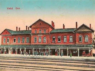 File:Train Station Vaslui.jpg