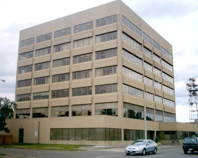 File:West Arthur Place Thunder Bay.jpg